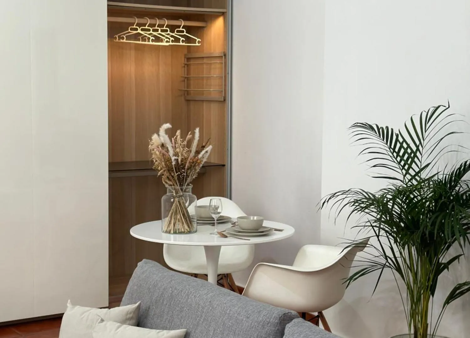 Suite Alameda Seville 0*,